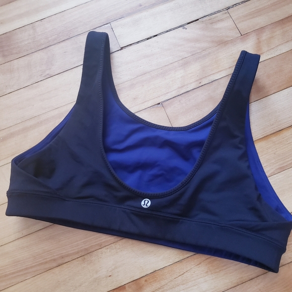 Lululemon Align Reversible Bra *Light Support, A/B Cup - Black/Blue - 10 - Picture 12 of 12